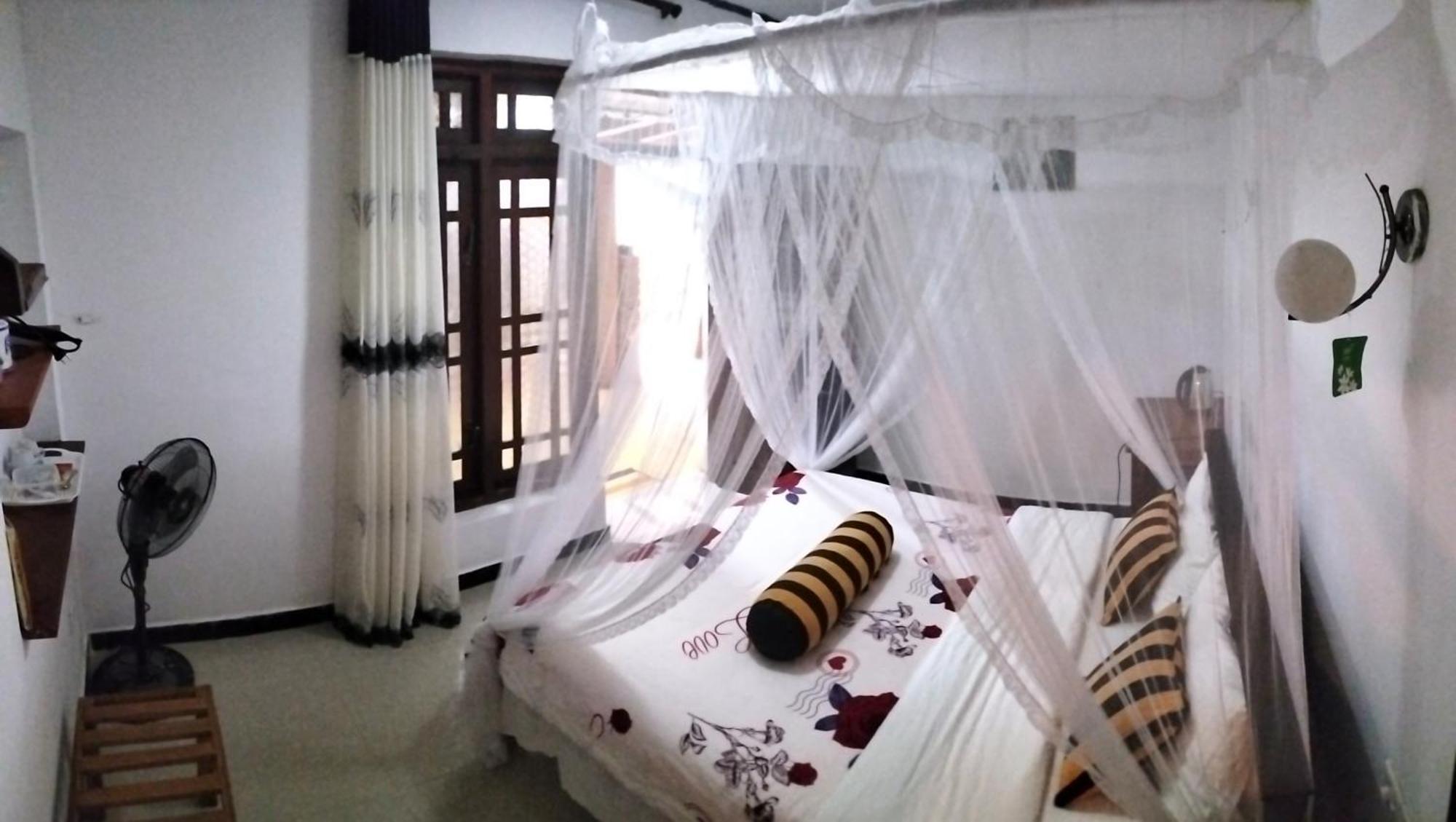 Supipi Homestay เอลลา ภายนอก รูปภาพ